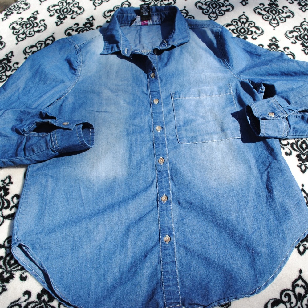 Polly + Esther Button down